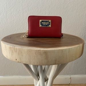 Michael Kors Wristlet / Wallet